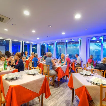 Gasthuis In Bb - Ischia, Forio With A Breathtaking View, Above The Poseidon Gardens