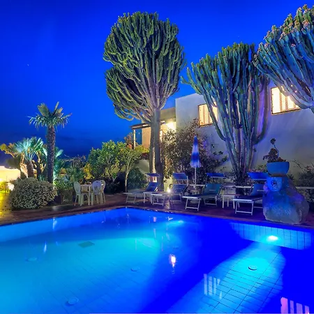 Gasthuis In Bb - Ischia, Forio With A Breathtaking View, Above The Poseidon Gardens Ischia