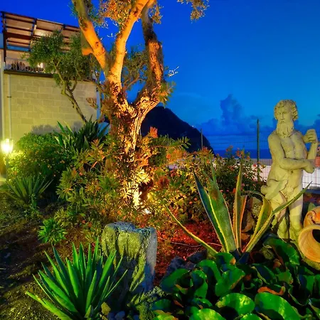 In Bb - Ischia, Forio With A Breathtaking View, Above The Poseidon Gardens
